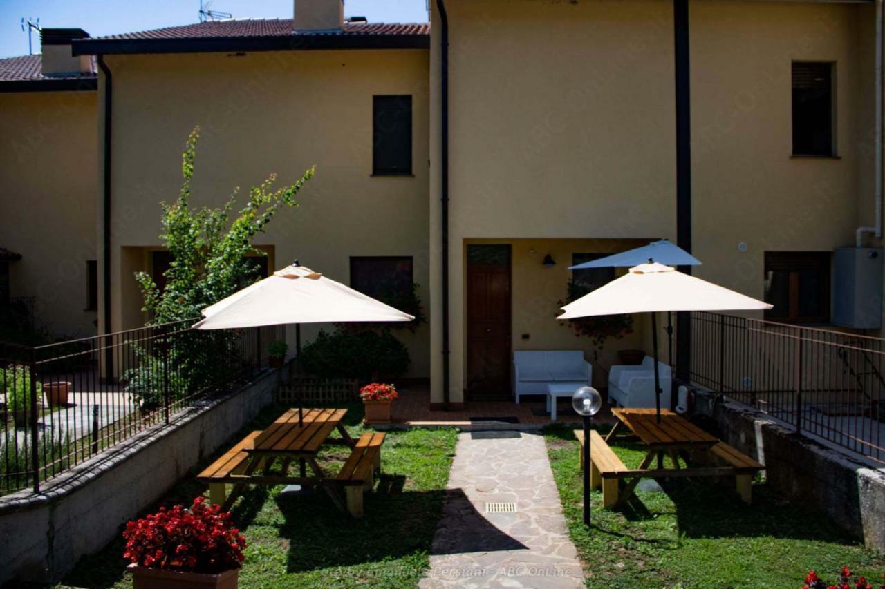 Casa Vacanze Nonna Angela Norcia Bagian luar foto